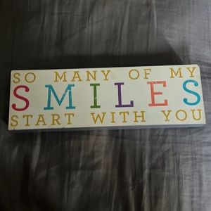Smile sign